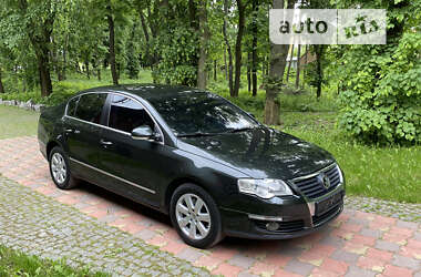 Седан Volkswagen Passat 2006 в Казатине