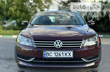 Седан Volkswagen Passat 2013 в Львове