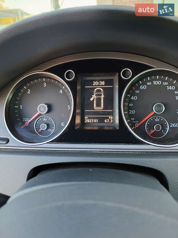 Универсал Volkswagen Passat 2012 в Львове