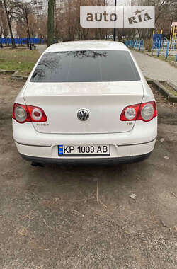 Седан Volkswagen Passat 2008 в Запорожье