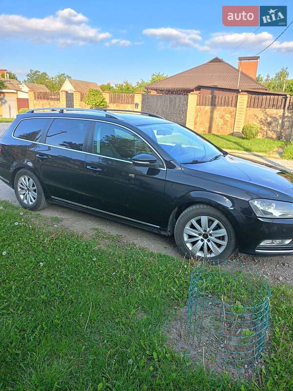 Универсал Volkswagen Passat 2012 в Шостке