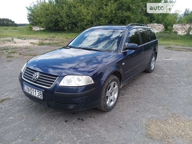 Универсал Volkswagen Passat 2003 в Дубно