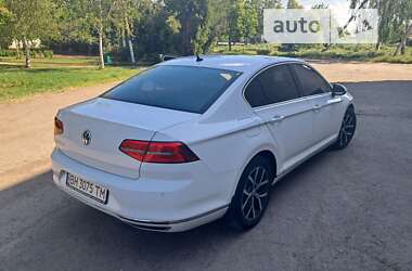 Седан Volkswagen Passat 2017 в Килии