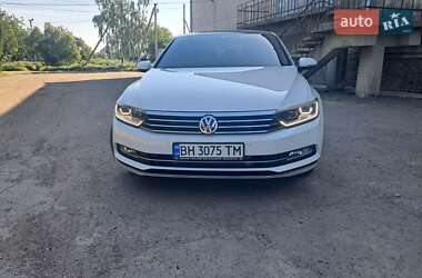 Седан Volkswagen Passat 2017 в 