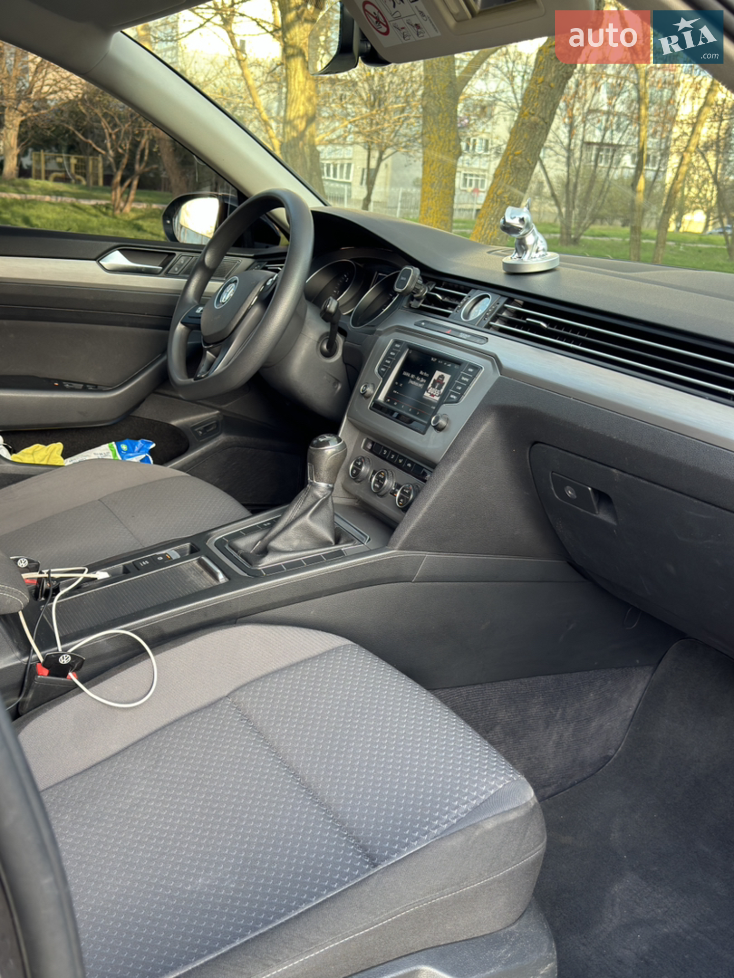 2015 Volkswagen Passat - мініатюра 28