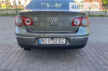 Седан Volkswagen Passat 2007 в Ровно