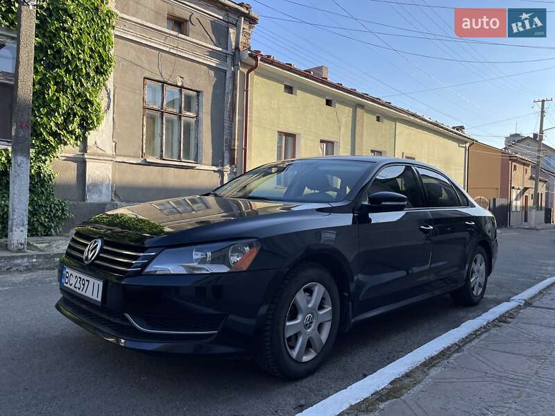 Седан Volkswagen Passat 2014 в Львове