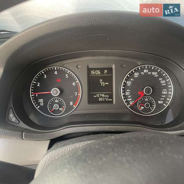 Седан Volkswagen Passat 2014 в Львове