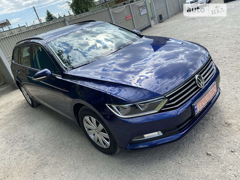 Универсал Volkswagen Passat 2019 в Запорожье