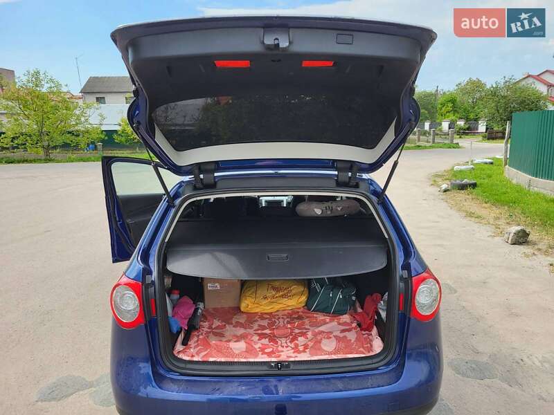 Универсал Volkswagen Passat 2008 в Львове фото 24 Универсал Volkswagen Passat 2008 в Львове