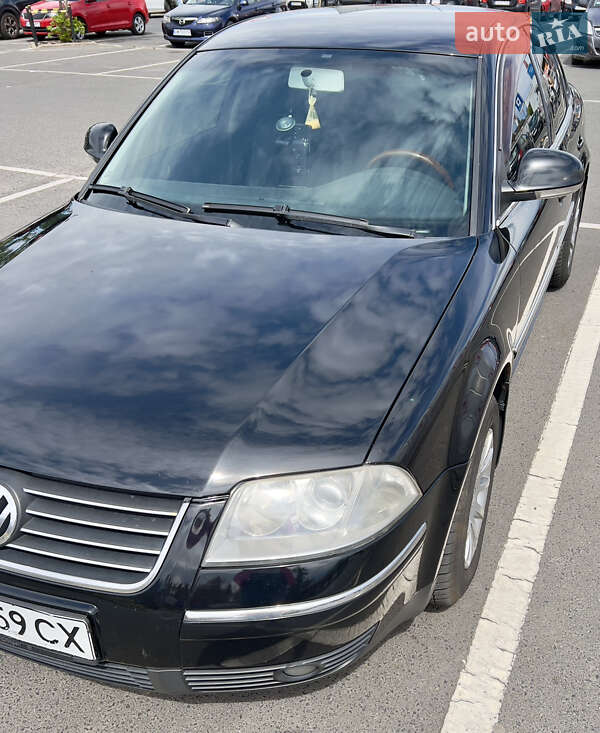 Седан Volkswagen Passat 2004 в Житомирі