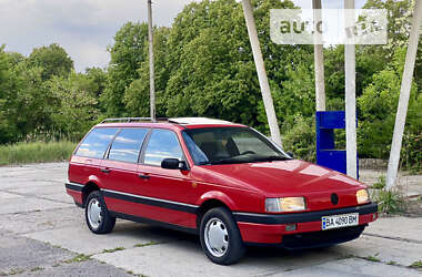 Универсал Volkswagen Passat 1989 в Харькове