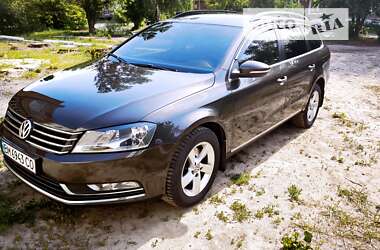 Универсал Volkswagen Passat 2012 в Ахтырке