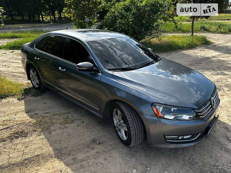 Седан Volkswagen Passat 2012 в Запорожье