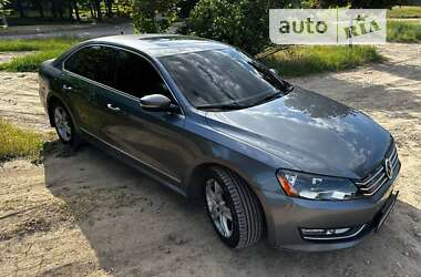 Седан Volkswagen Passat 2012 в Запорожье