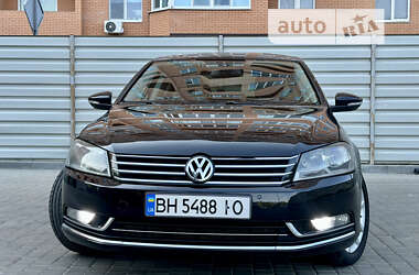 Седан Volkswagen Passat 2010 в Одесі