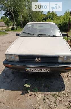 Универсал Volkswagen Passat 1986 в Кельменцах