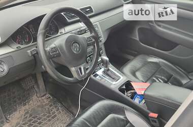 Універсал Volkswagen Passat 2011 в Броварах