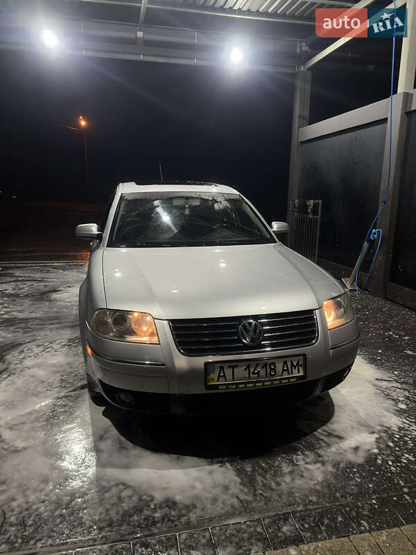 Седан Volkswagen Passat 2002 в Долине