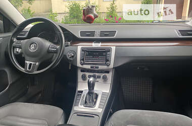 Седан Volkswagen Passat 2012 в Черкасах