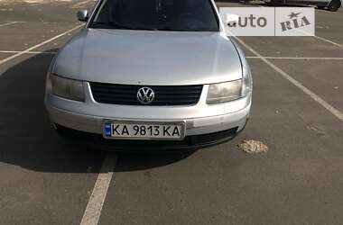 Універсал Volkswagen Passat 2000 в Києві