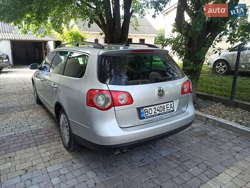 Універсал Volkswagen Passat 2006 в Зборові