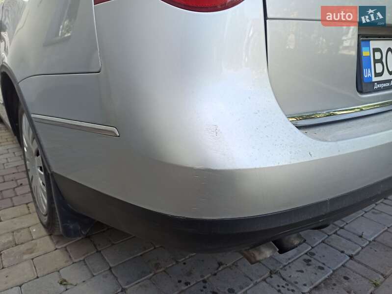 Універсал Volkswagen Passat 2006 в Зборові