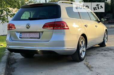 Универсал Volkswagen Passat 2011 в Киеве