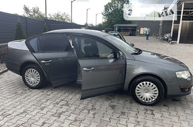 Седан Volkswagen Passat 2008 в Ірпені