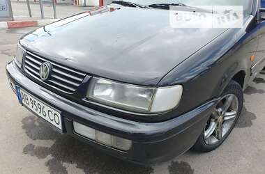 Универсал Volkswagen Passat 1995 в Виннице
