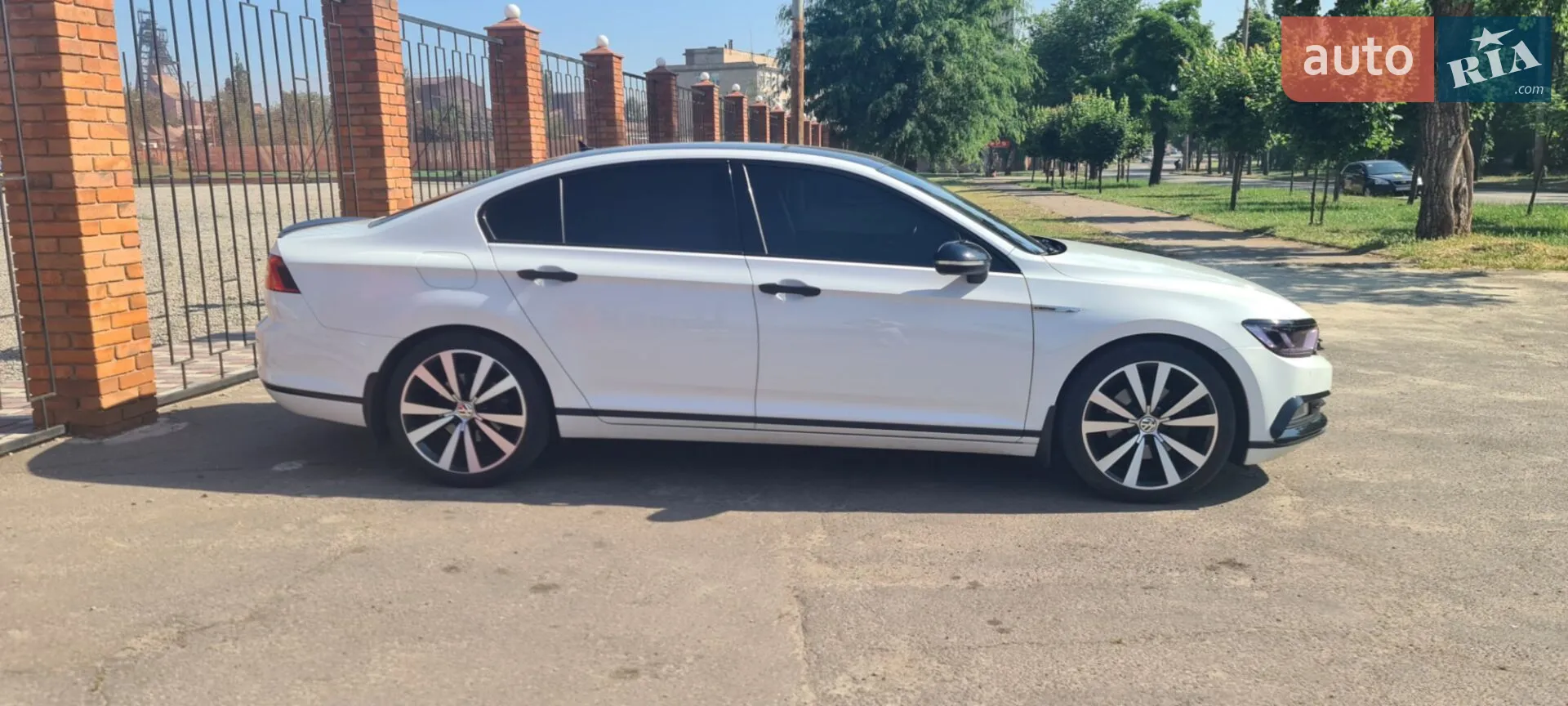 2015 Volkswagen Passat - мініатюра 110