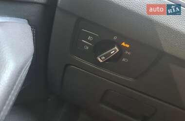 Седан Volkswagen Passat 2015 в 