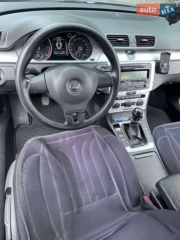 Универсал Volkswagen Passat 2014 в Виньковцах фото 16 Универсал Volkswagen Passat 2014 в Виньковцах