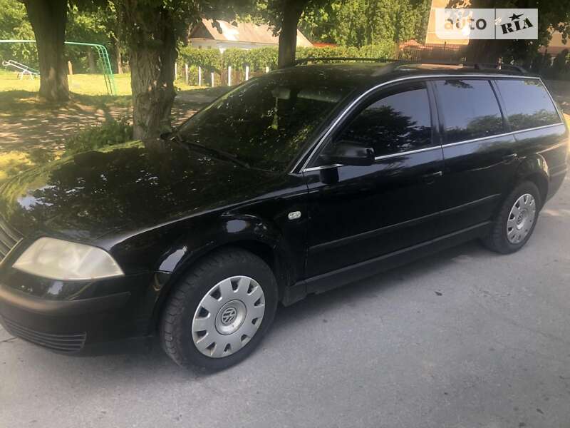 Універсал Volkswagen Passat 2002 в Кам'янець-Подільському