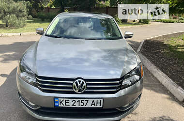 Седан Volkswagen Passat 2013 в Кривом Роге
