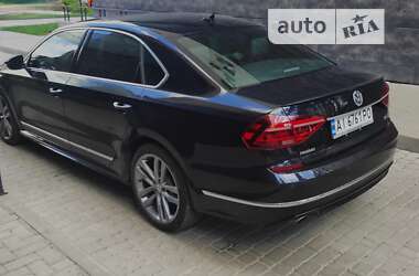 Седан Volkswagen Passat 2018 в Києві