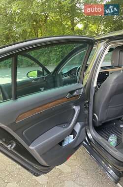 Седан Volkswagen Passat 2019 в Киеве