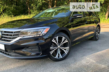 Седан Volkswagen Passat 2020 в 