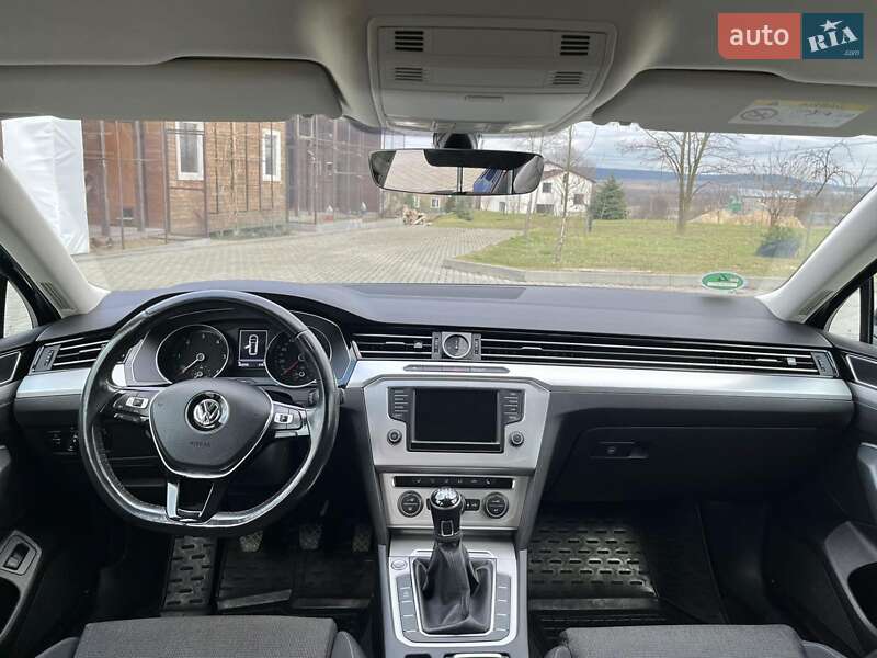 Универсал Volkswagen Passat 2016 в Золочеве фото 63 Универсал Volkswagen Passat 2016 в Золочеве