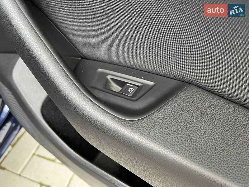 Универсал Volkswagen Passat 2016 в Золочеве фото 67 Универсал Volkswagen Passat 2016 в Золочеве