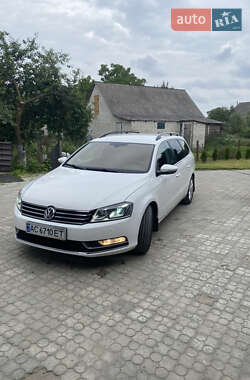 Volkswagen Passat 2011