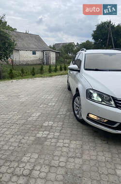 Универсал Volkswagen Passat 2011 в Ирпене