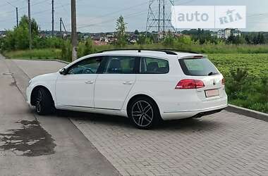 Универсал Volkswagen Passat 2012 в Ровно