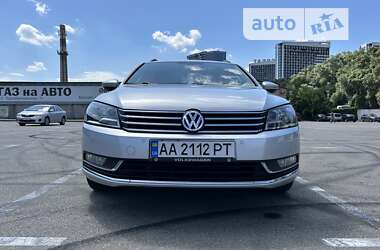 Універсал Volkswagen Passat 2011 в Києві