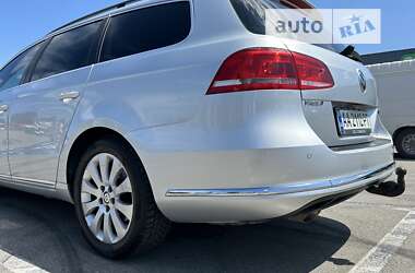 Універсал Volkswagen Passat 2011 в Києві