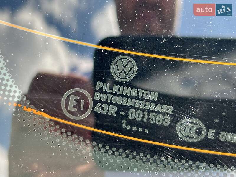 Універсал Volkswagen Passat 2011 в Києві