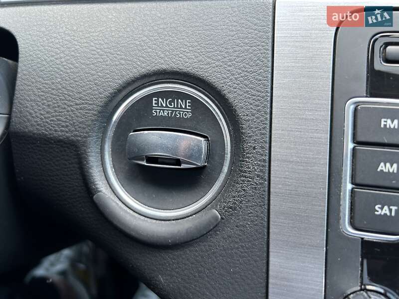 Універсал Volkswagen Passat 2011 в Києві