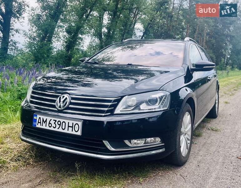 Универсал Volkswagen Passat 2013 в Коростене