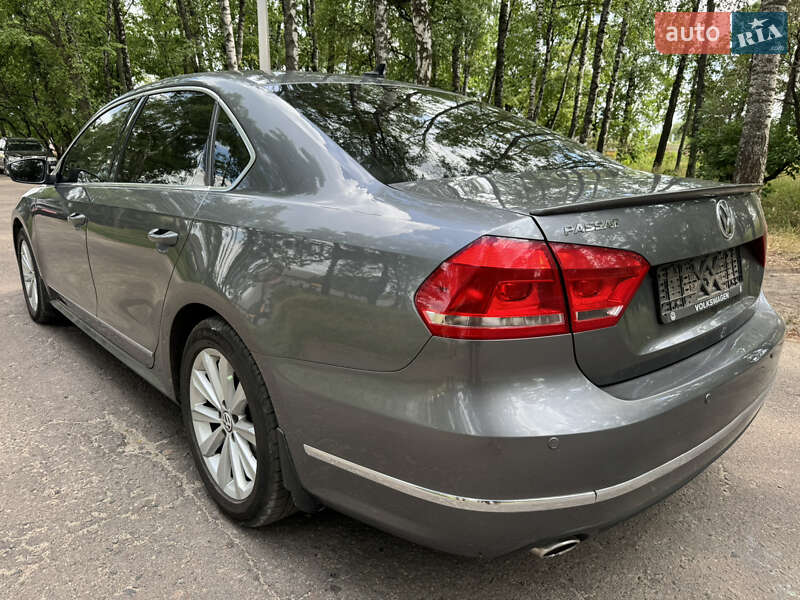 Седан Volkswagen Passat 2013 в Ахтырке