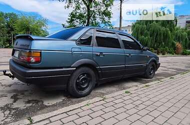 Седан Volkswagen Passat 1989 в Івано-Франківську